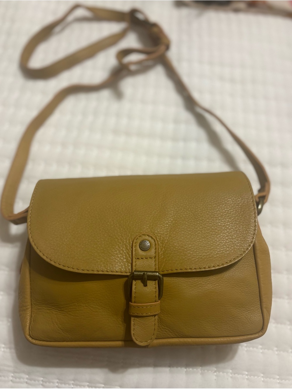 Fatface Mustard Yellow 100% Leather Crossbody Bag - Classic Buckle Design
